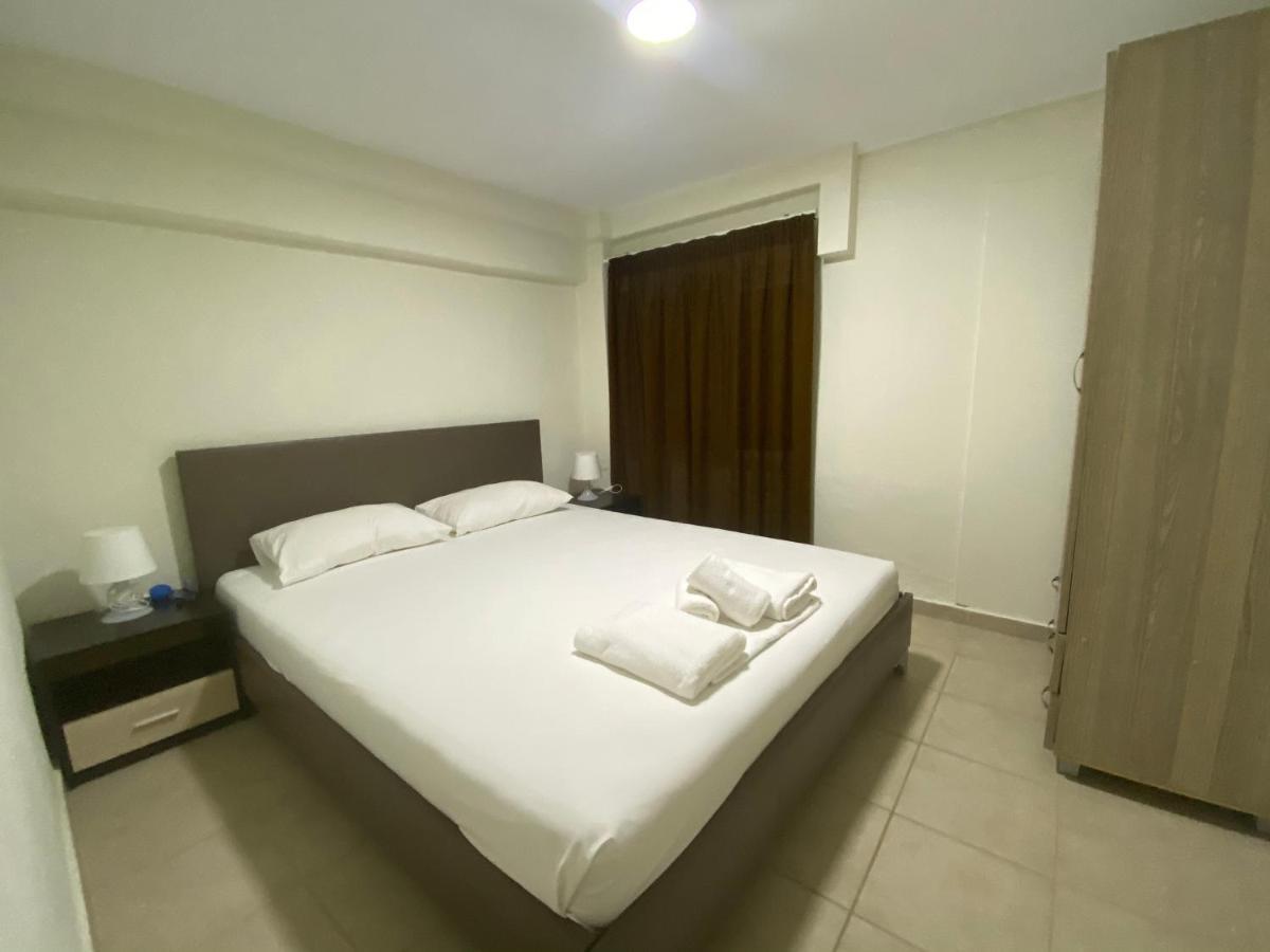 Totem Apartments Nea Plagia Luaran gambar